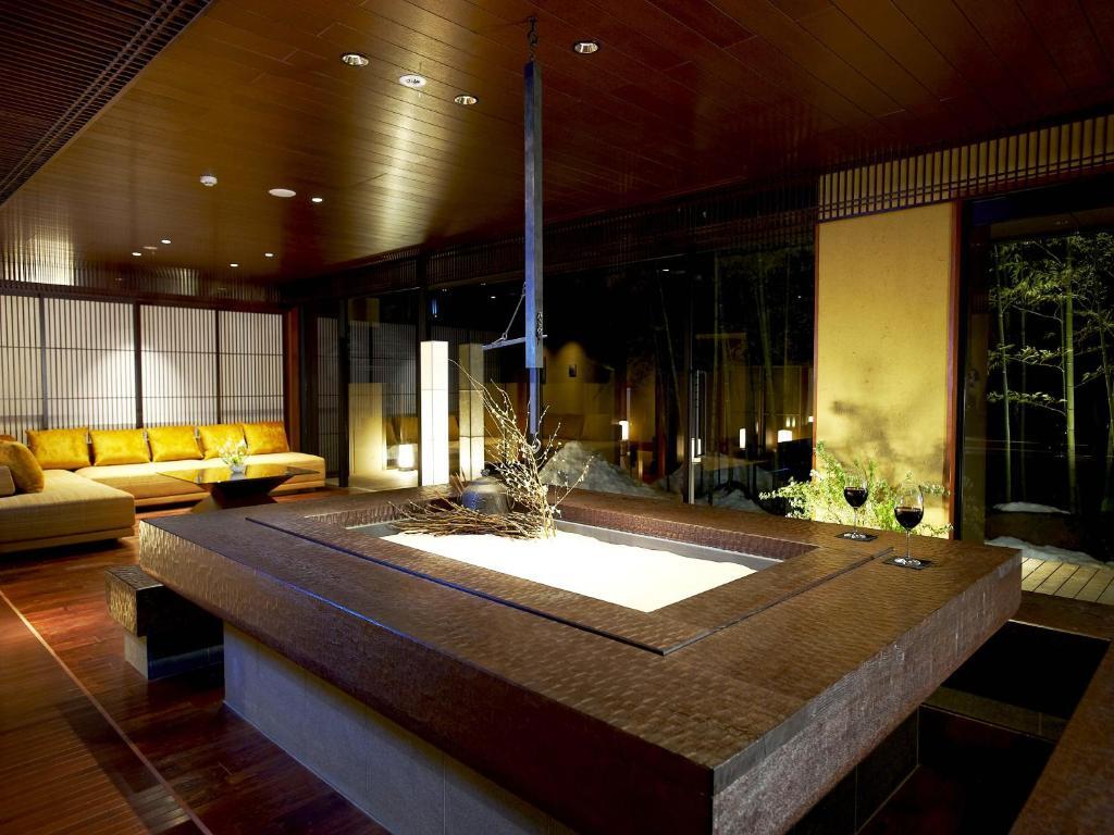 Hotel 竹泉荘 Chikusenso Onsen à Zao Extérieur photo